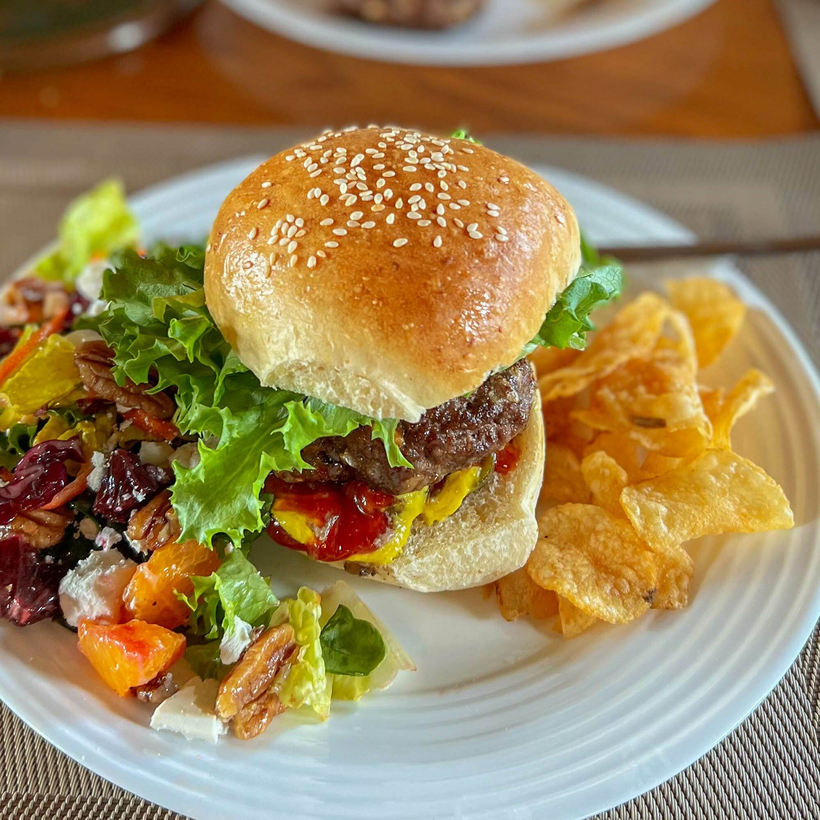 Homemade Burgers & Sandwiches